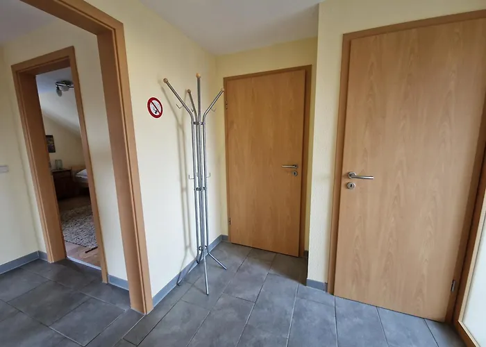 Nr 11 - Bahnhofstrasse * 卡罗利嫩西尔